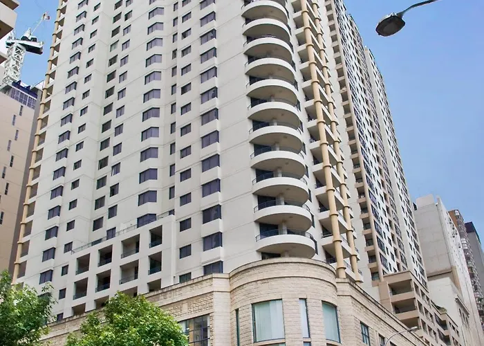 Oaks Sydney Castlereagh Suites